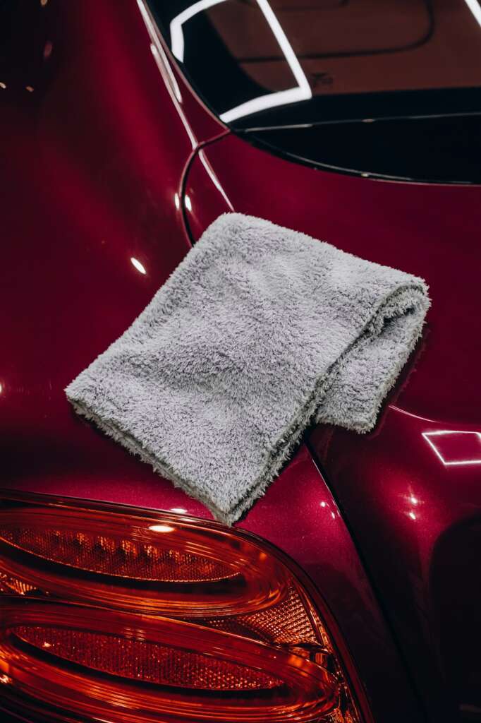 Nettoyage voiture de luxe en Isère