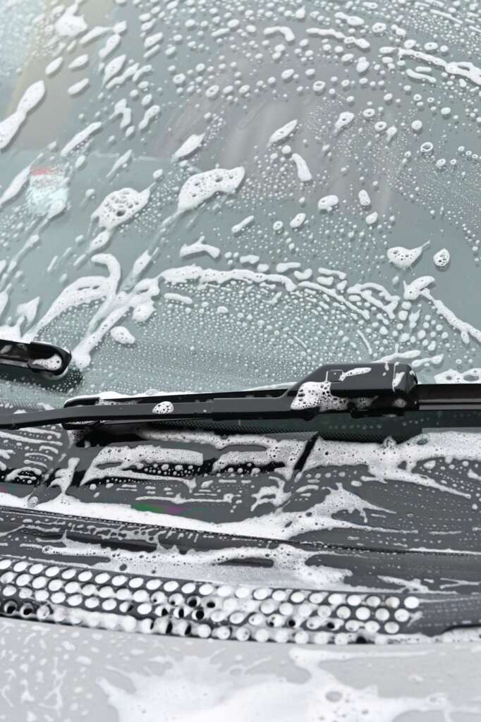 Nettoyage automobile complet à Septème